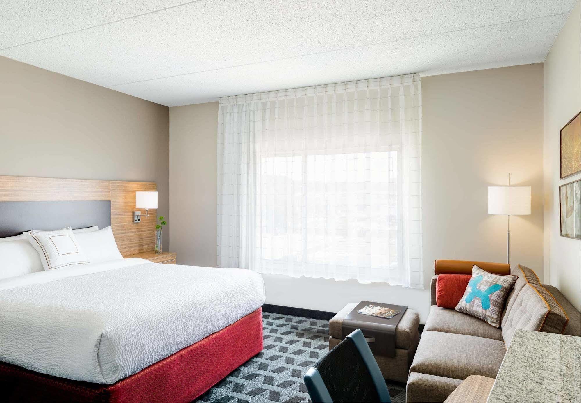Towneplace Suites By Marriottdetroit Canton Exterior foto